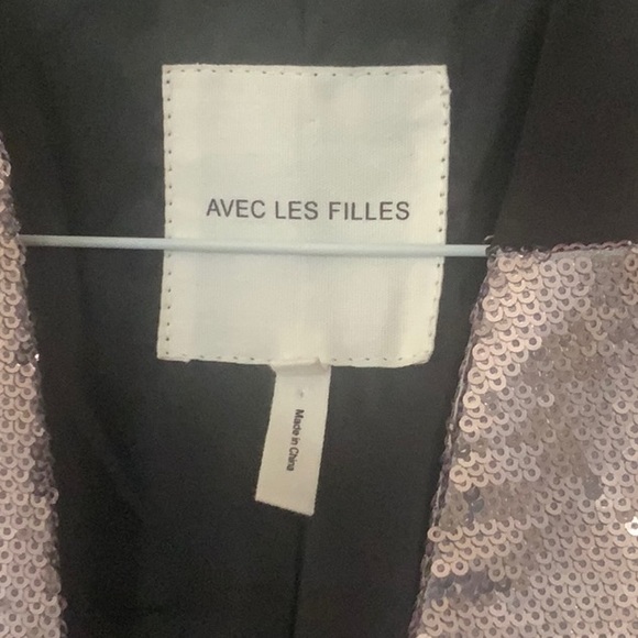 Anthropologie sequin open blazer. Size M - Picture 2 of 4